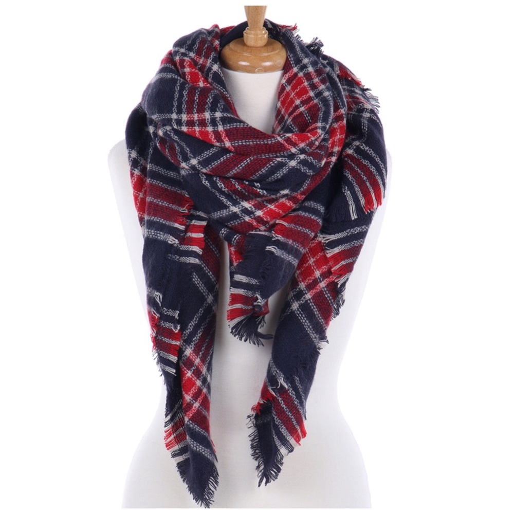 Plaid blanket scarf NWT - Picture 2 of 5